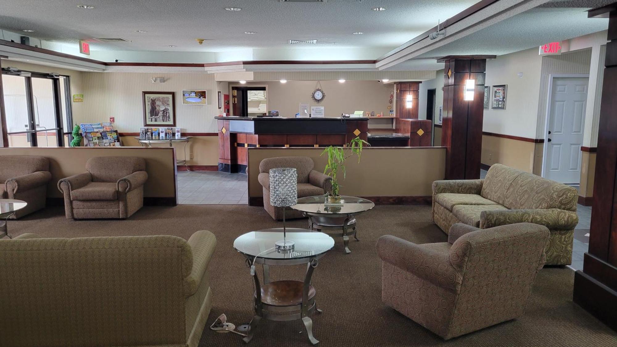 Windsor Inn & Suites Dodge City Luaran gambar