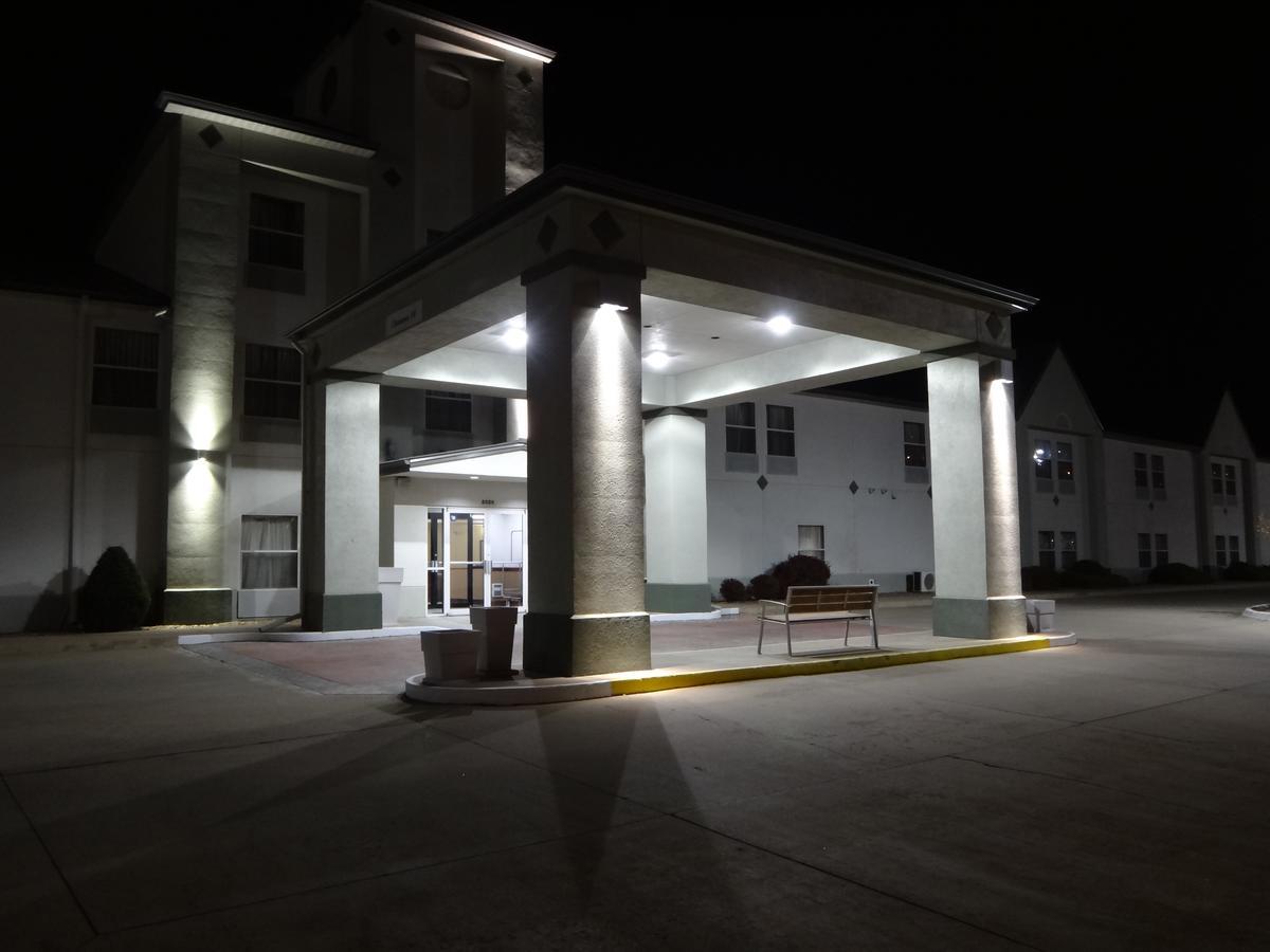 Windsor Inn & Suites Dodge City Luaran gambar
